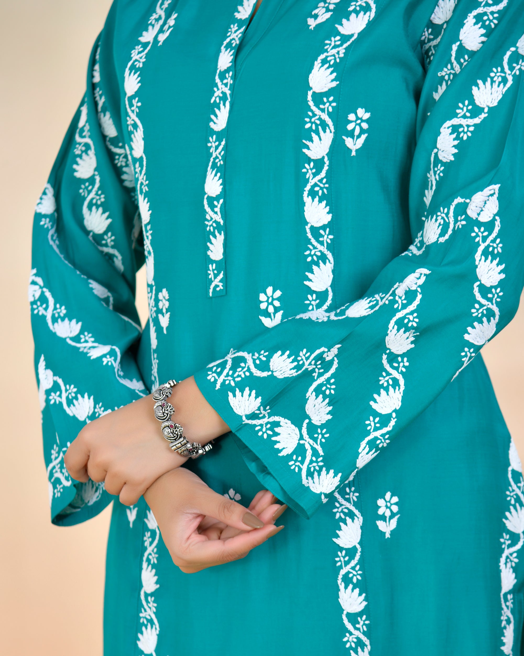 Chikankari Long Kurta In Muslin - Turkish Green