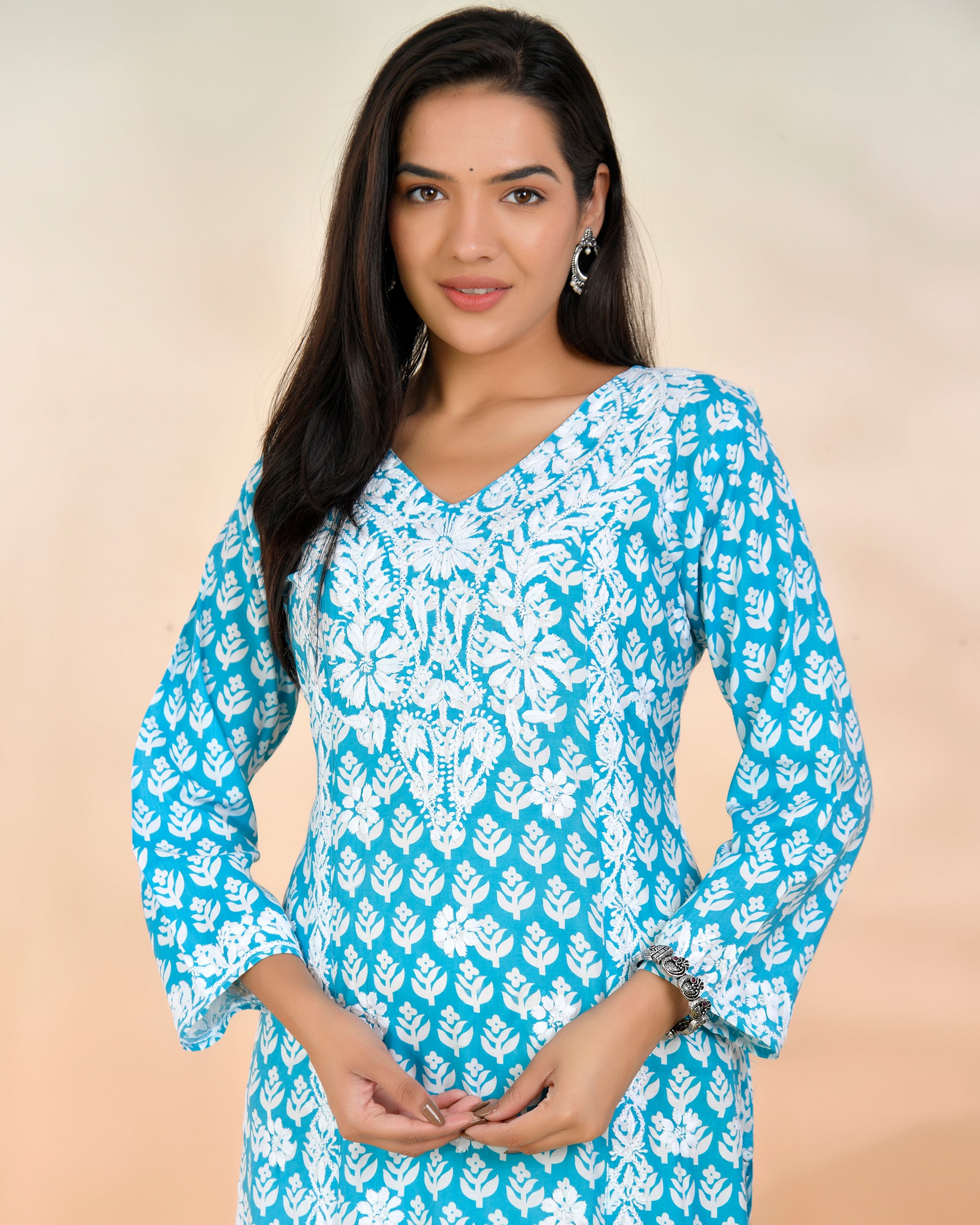 Chikankari Kurta in Muslin - Blue