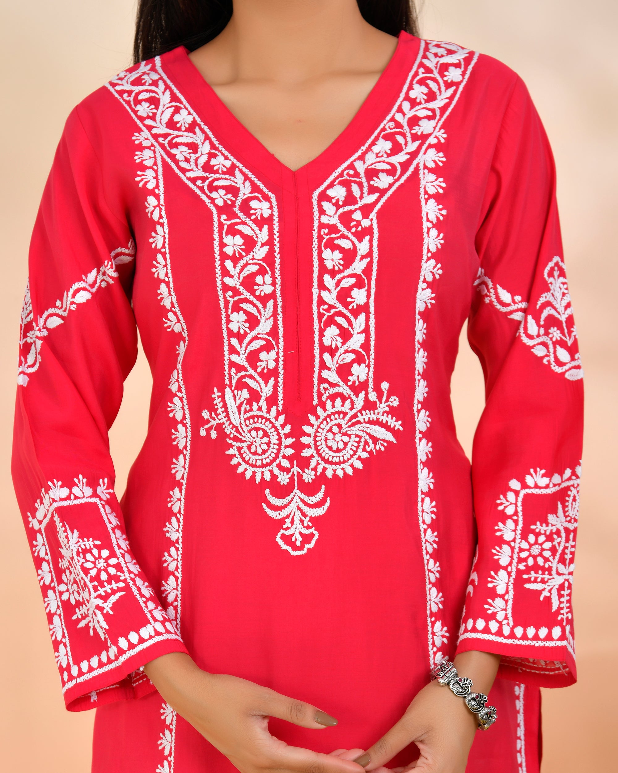 Chikankari Long Kurta In Muslin - Pink