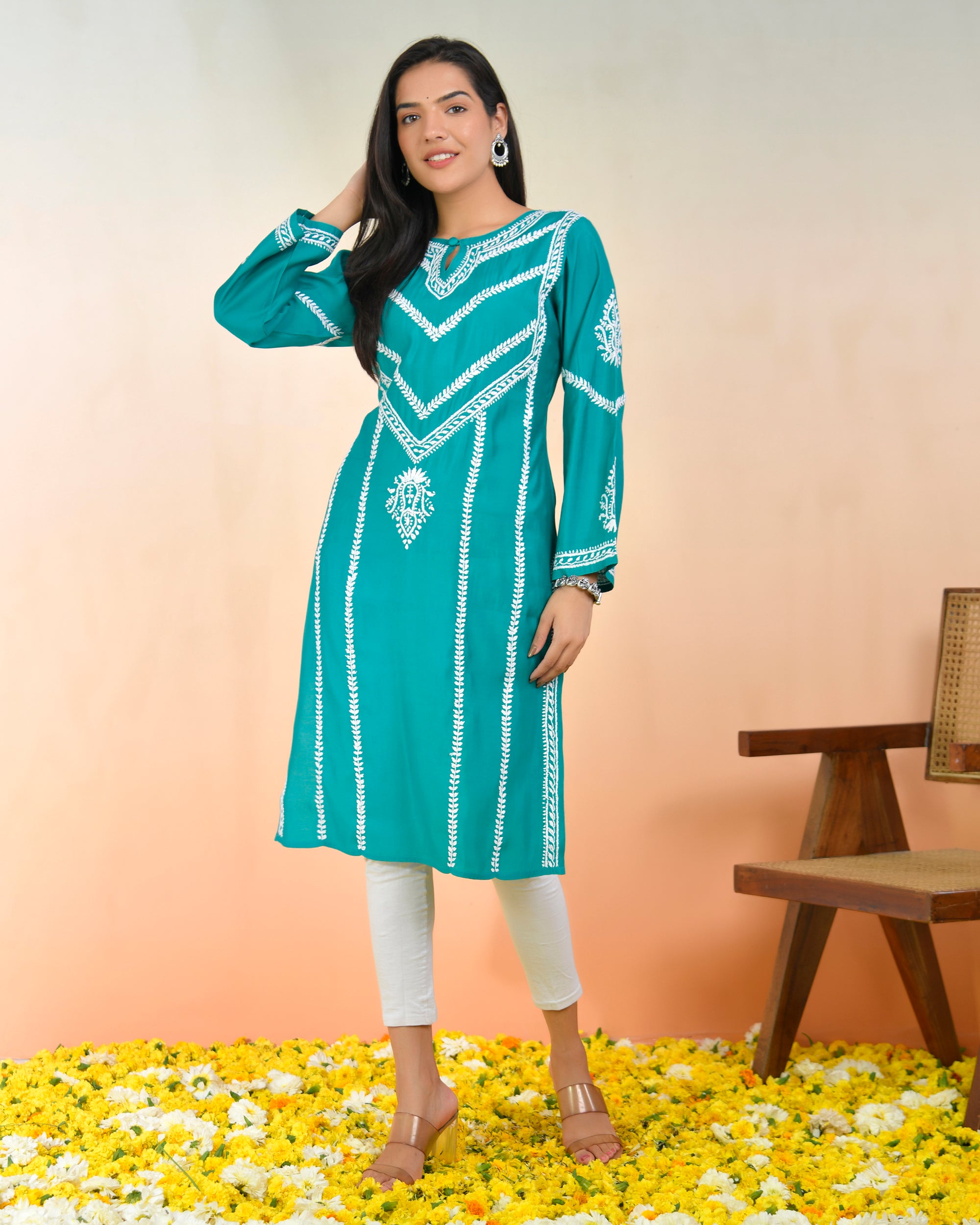 Chikankari Long Kurta In Muslin - Turkish Green