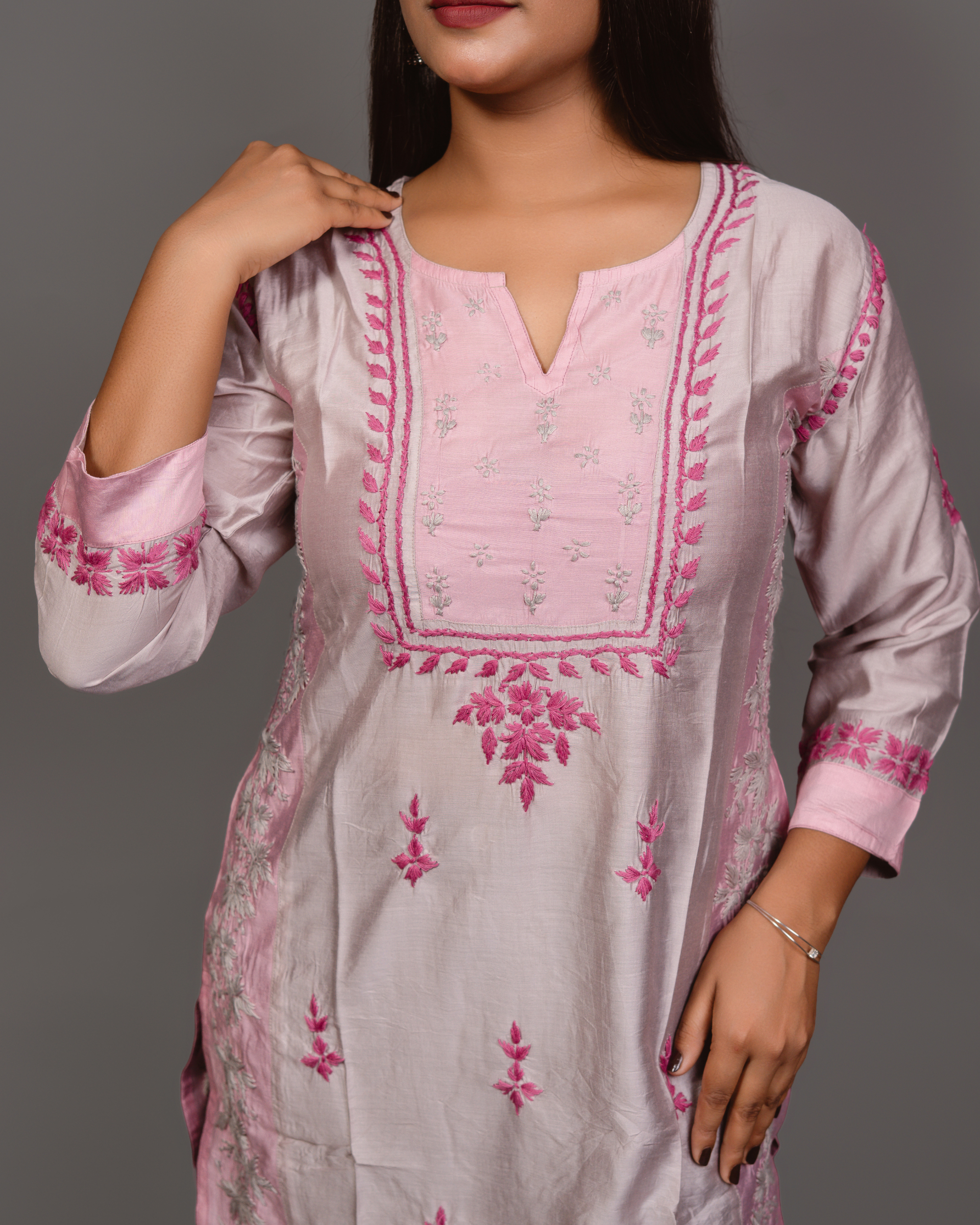 Chikankari kurta in Chanderi Silk - Grey With pink