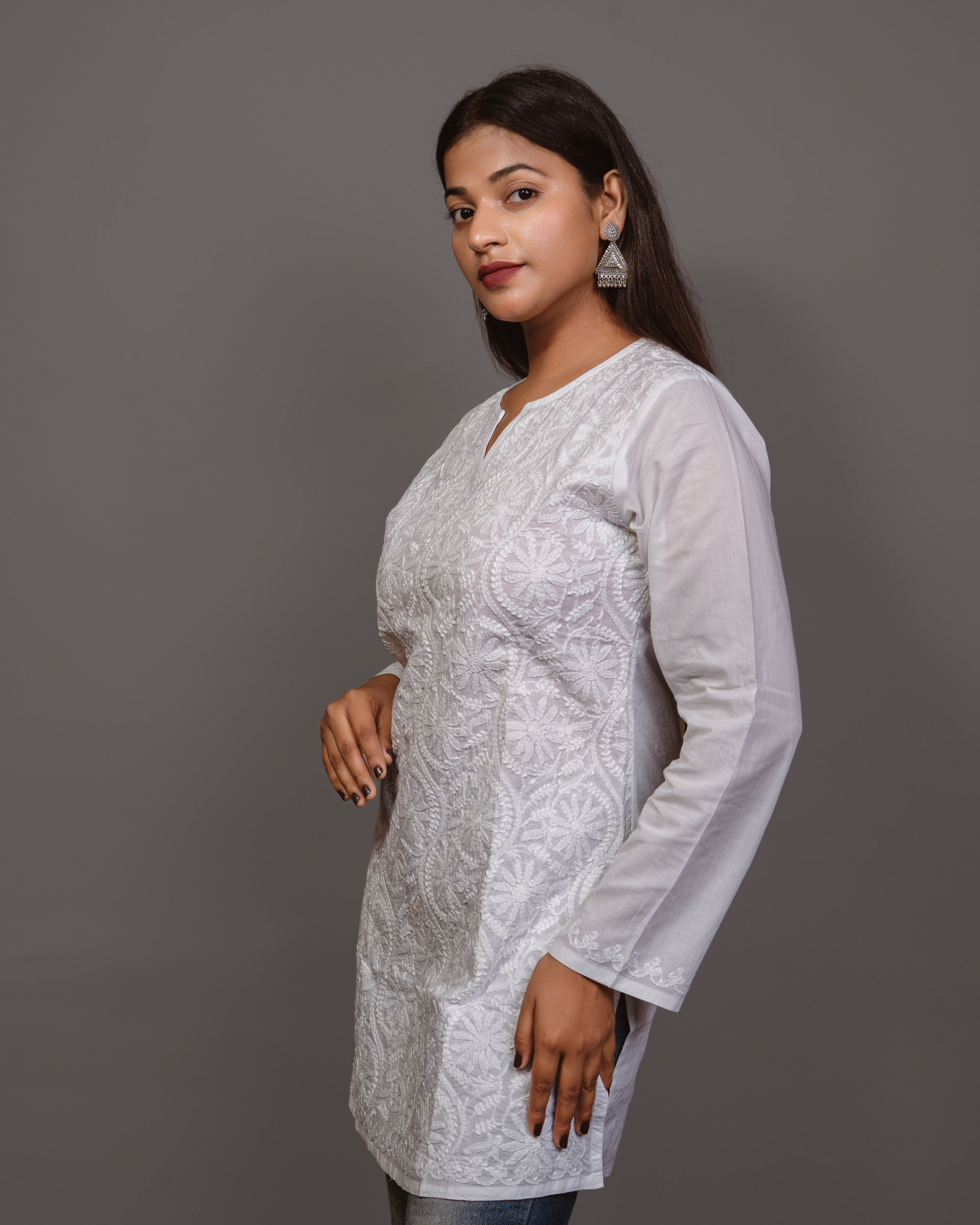 Frant Jal Embroidery Tuniq - White