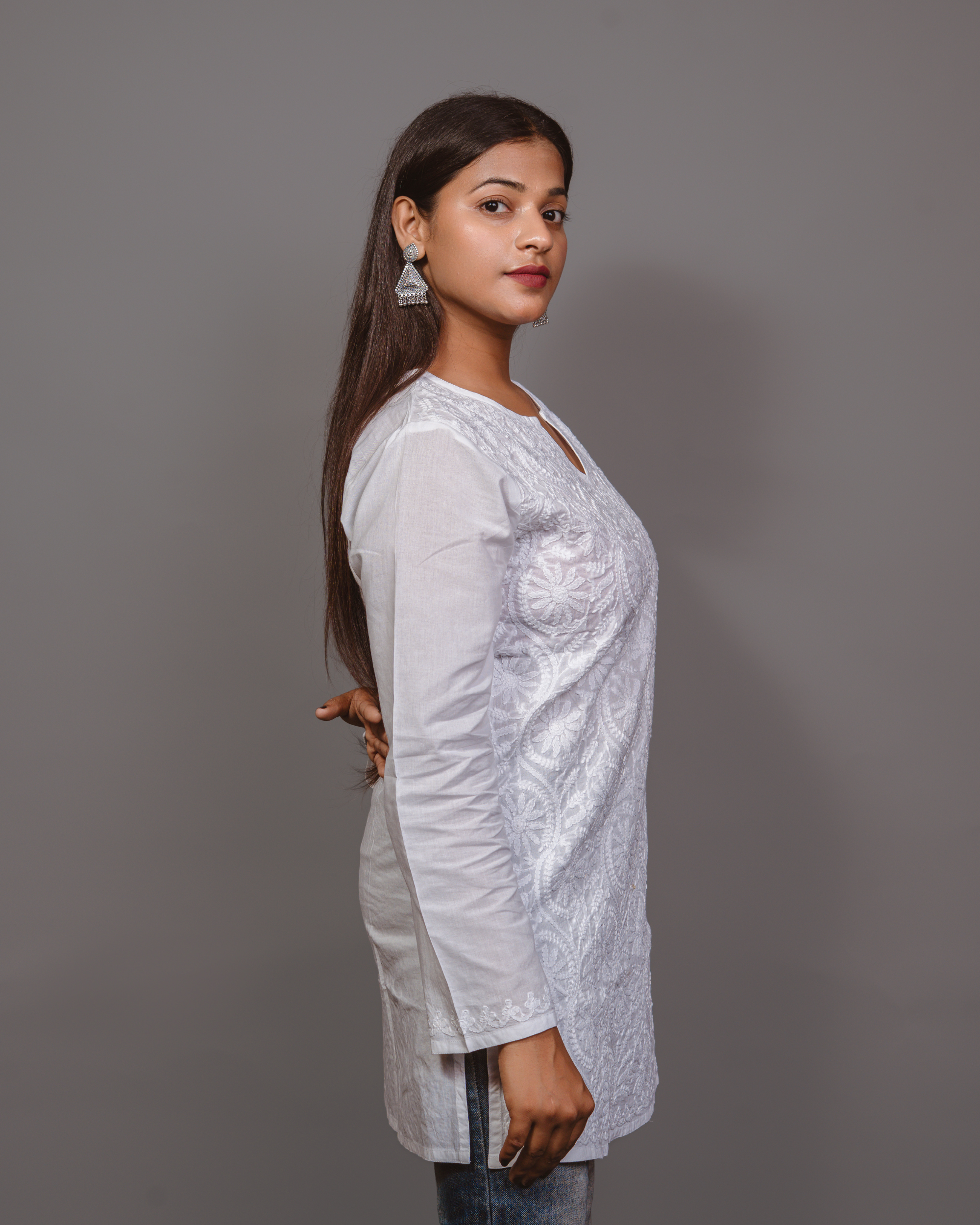 Frant Jal Embroidery Tuniq - White