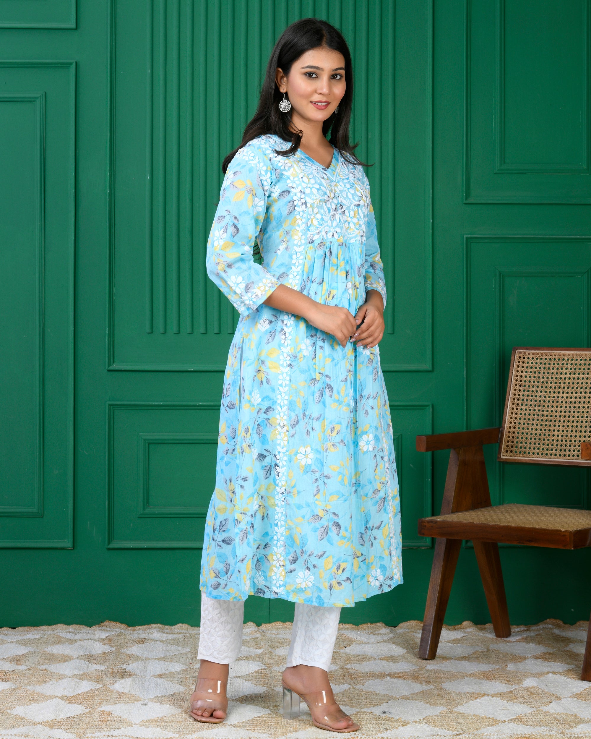 Mul Printed Hand Embroidery Chikankari Kurta- Aque Blue