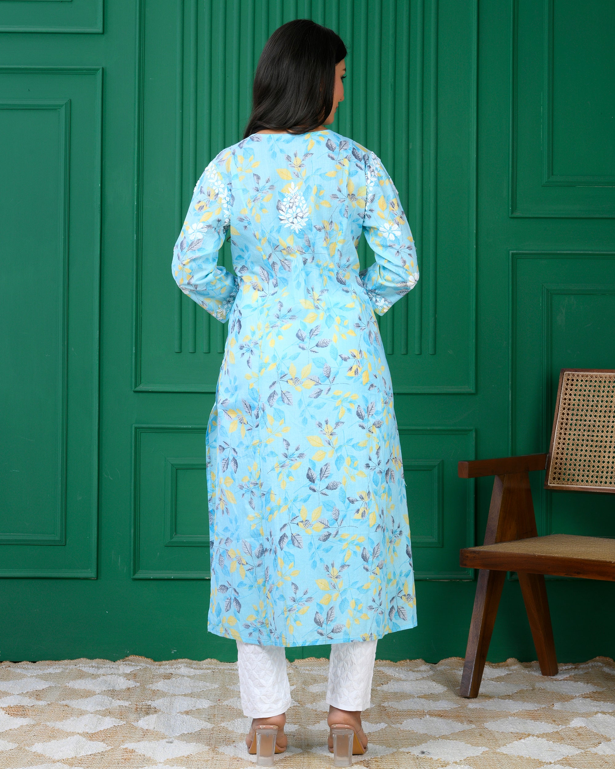 Mul Printed Hand Embroidery Chikankari Kurta- Aque Blue