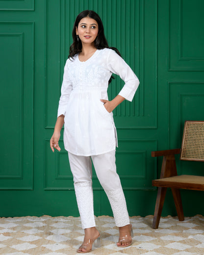 Hand Embroidery Chikankari Tunic for Women - White