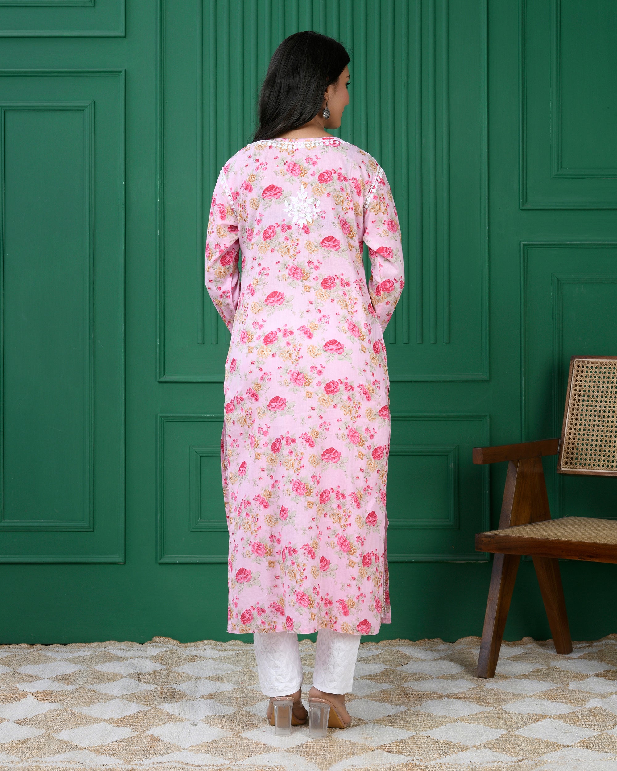 Chikankari Kurta in Mul cotton in Baby Pink