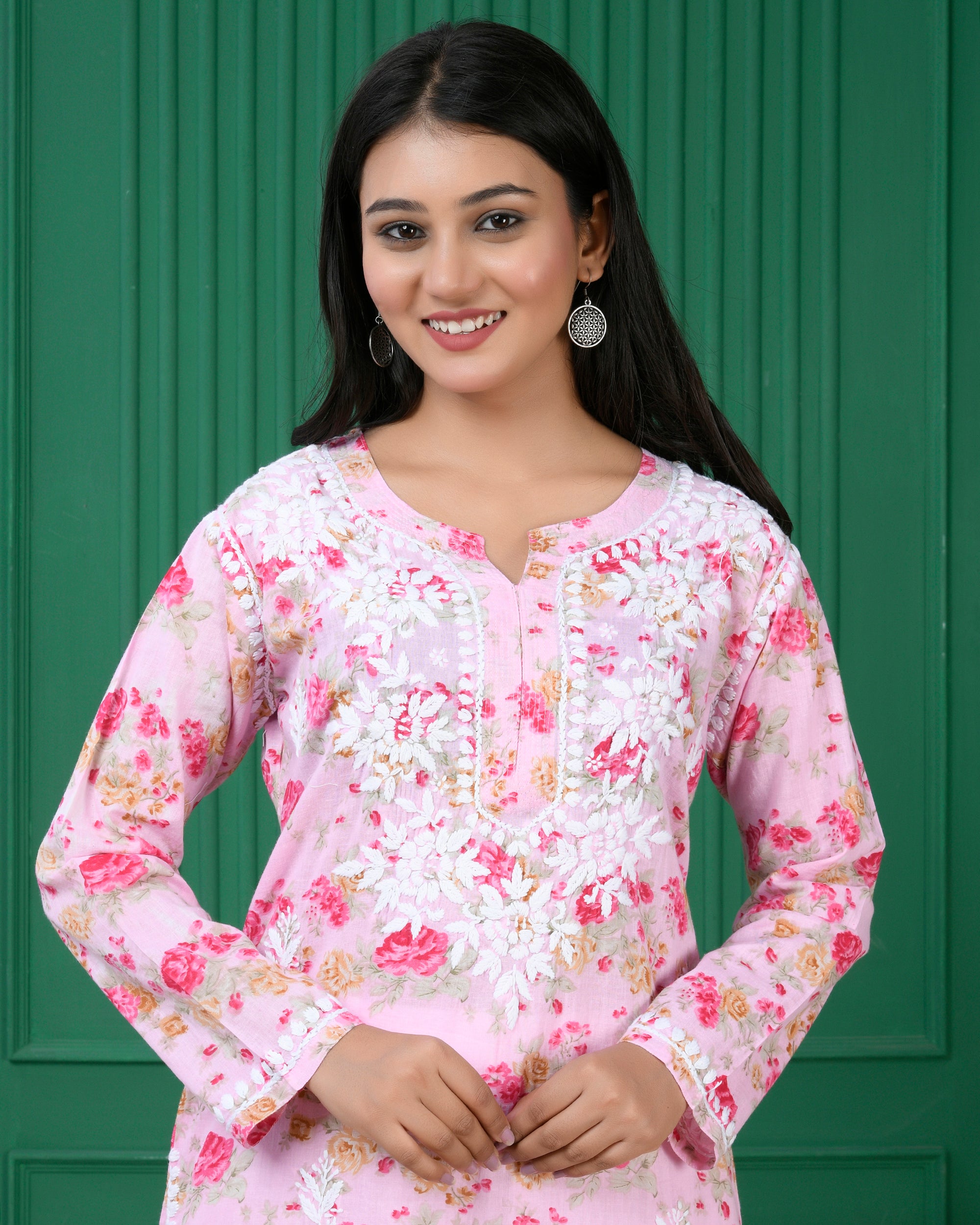 Chikankari Kurta in Mul cotton in Baby Pink