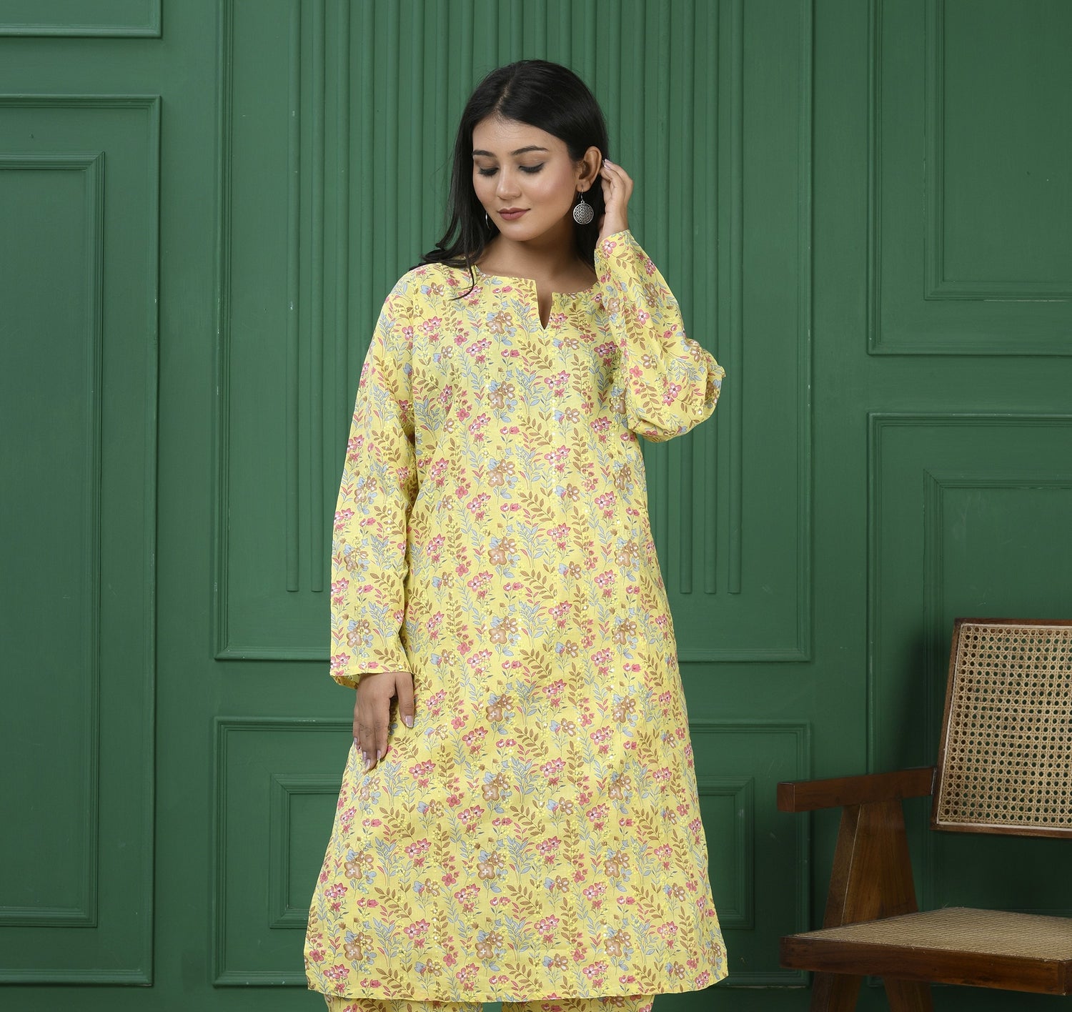 Pure cotton floral print kurti - Lite Yellow