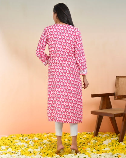 Chikankari Kurta in Muslin - Pink