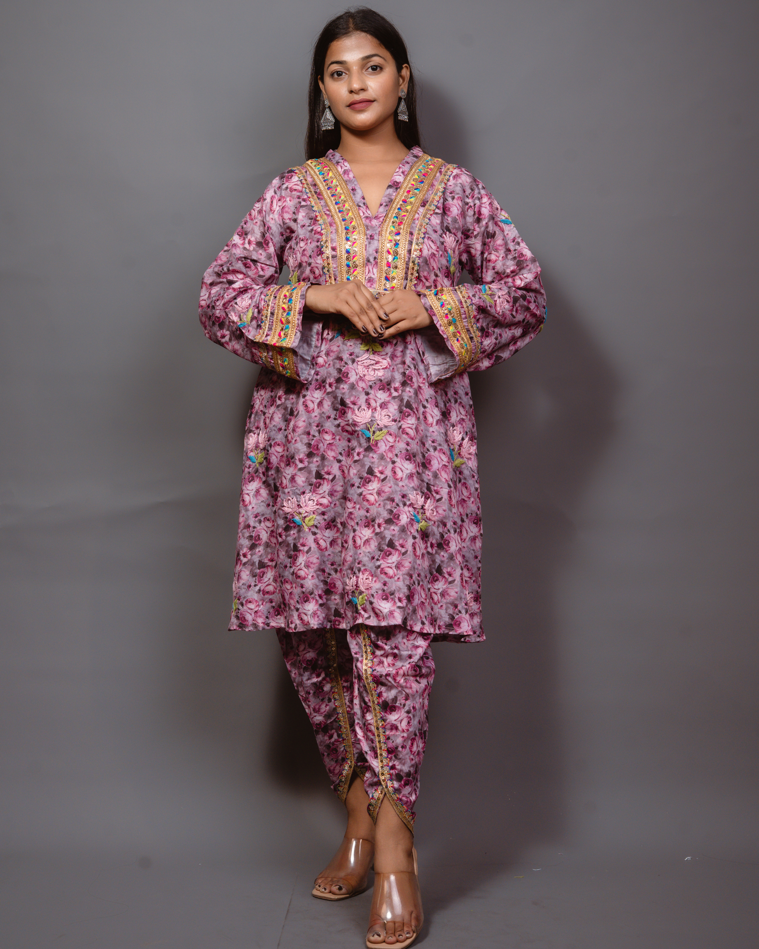 Chikankari Kurta Set In Muslin Silk - Pink