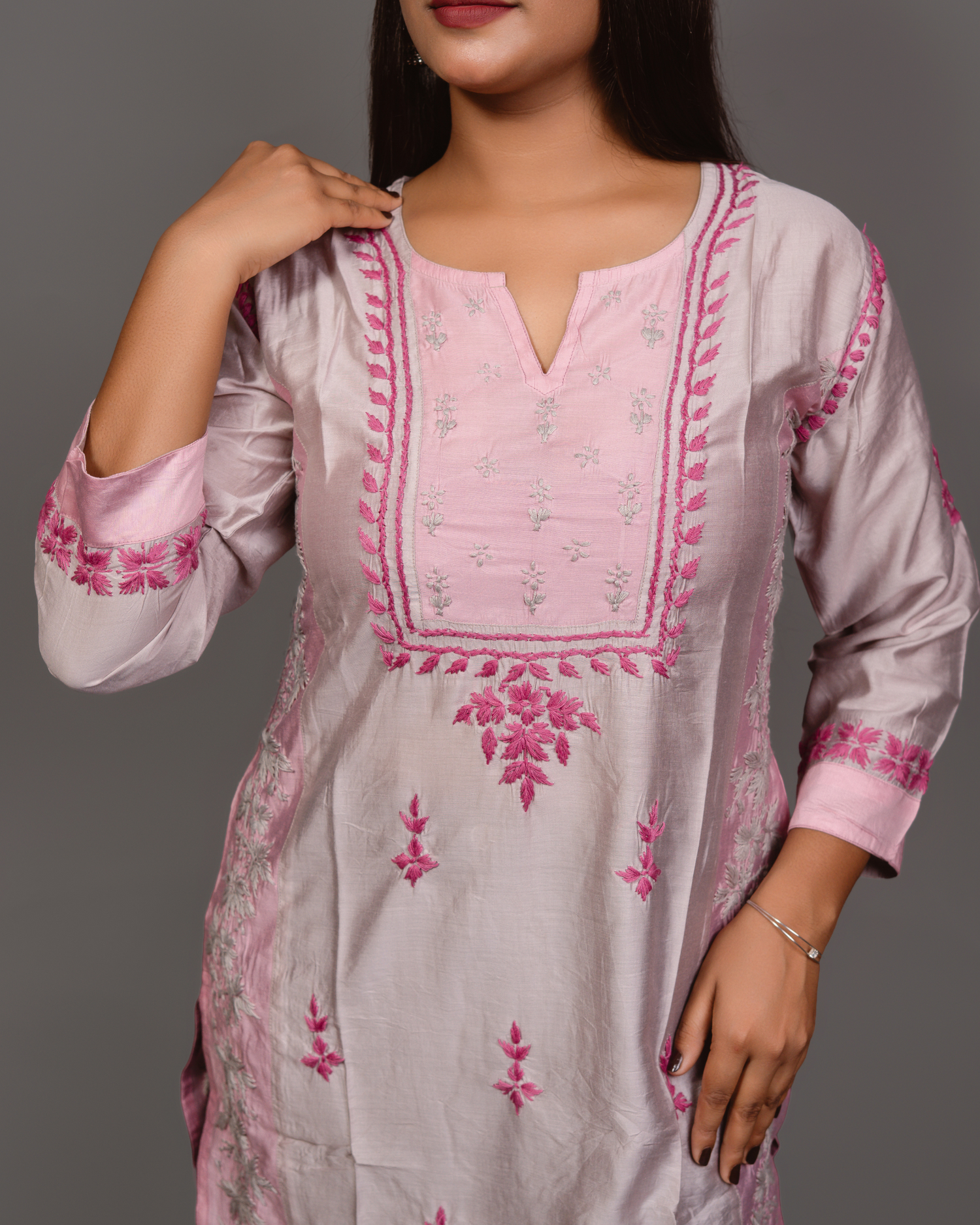 Chikankari kurta in Chanderi Silk - Grey With pink