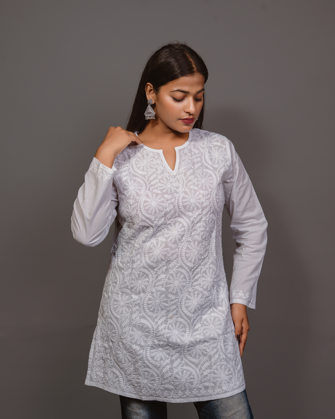 Frant Jal Embroidery Tuniq - White