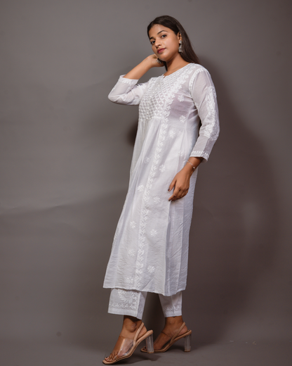 Chanderi Chikankari Solid Women&